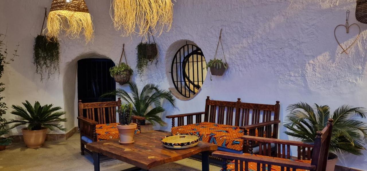Villa Cueva De La Higuera Guadix Esterno foto